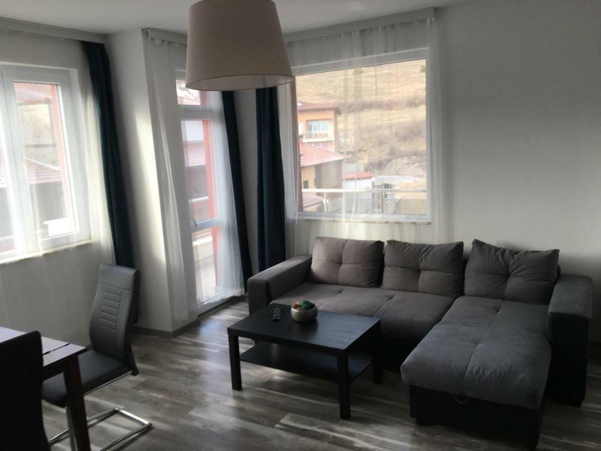 Apartvel Apartment 3 Велинград Екстериор снимка